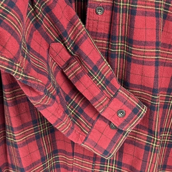 L.L. Bean Long Sleeve Flannel Mens XL Reg 100% Cotton Red Multicolor Button Down - Picture 4 of 7